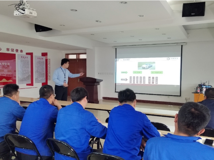 佳保安全到某新能源商用车企业开展安全培训